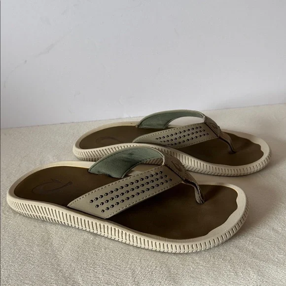 Olukai flip flops - Picture 3 of 13